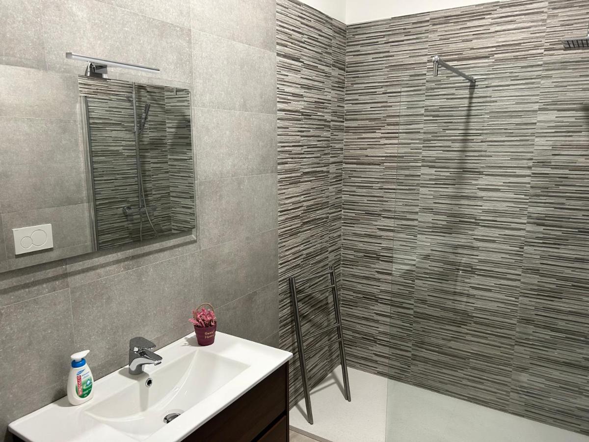 100 Passi Dai Sassi Bed & Breakfast มาเตรา ภายนอก รูปภาพ